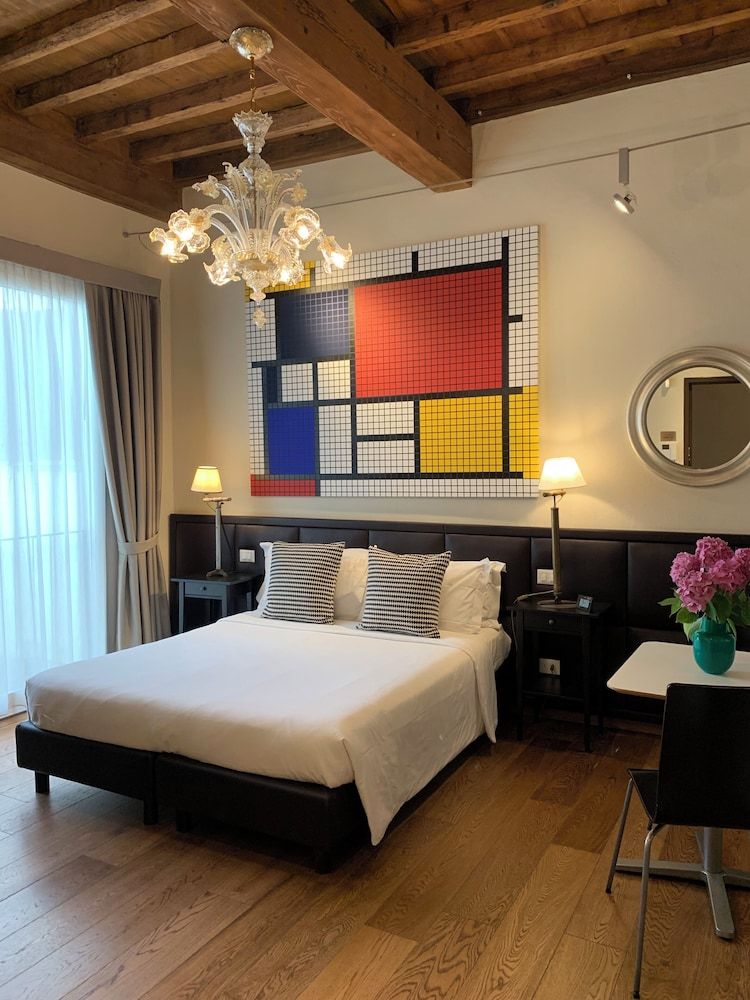 undefined Florence Art Apartments 6