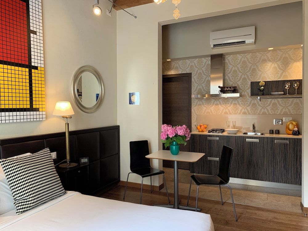 undefined Florence Art Apartments 8