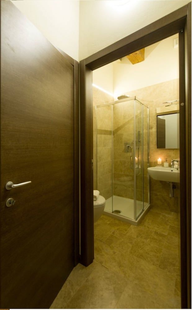 undefined Florence Art Apartments 10