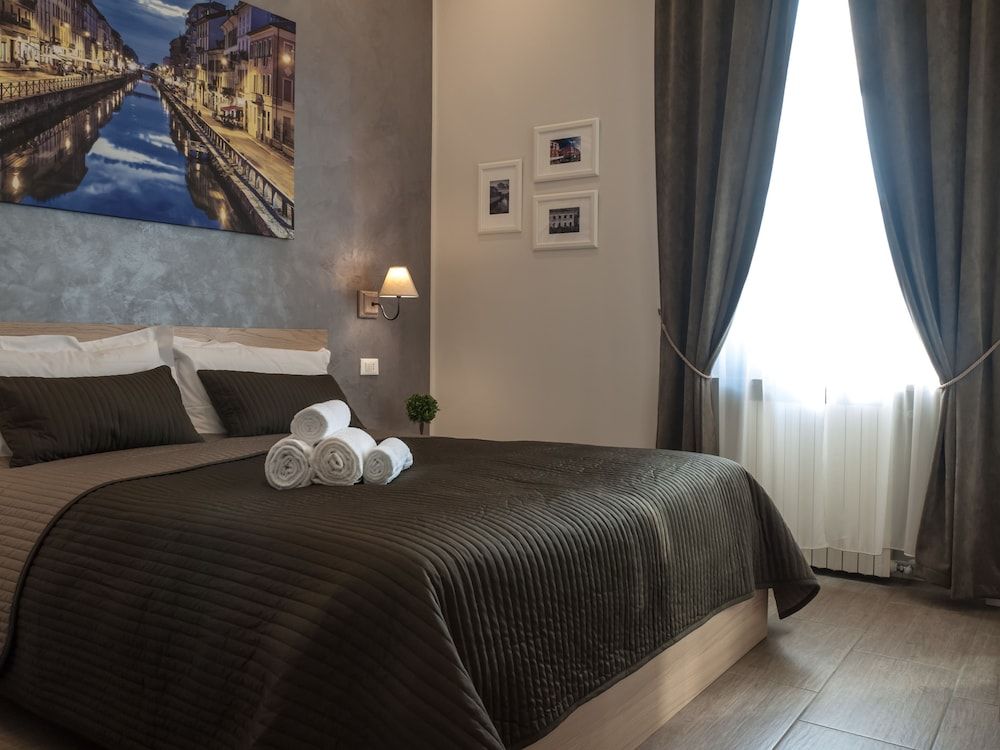 Bed Milano Linate Deluxe Double Room