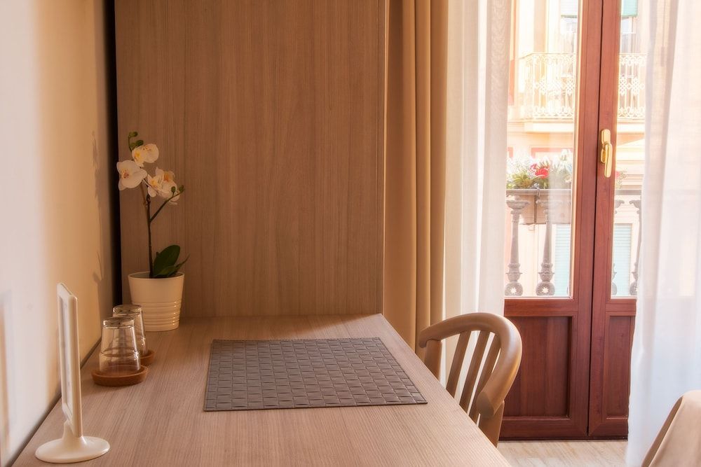 Mariella's House Deluxe Double or Twin Room 12