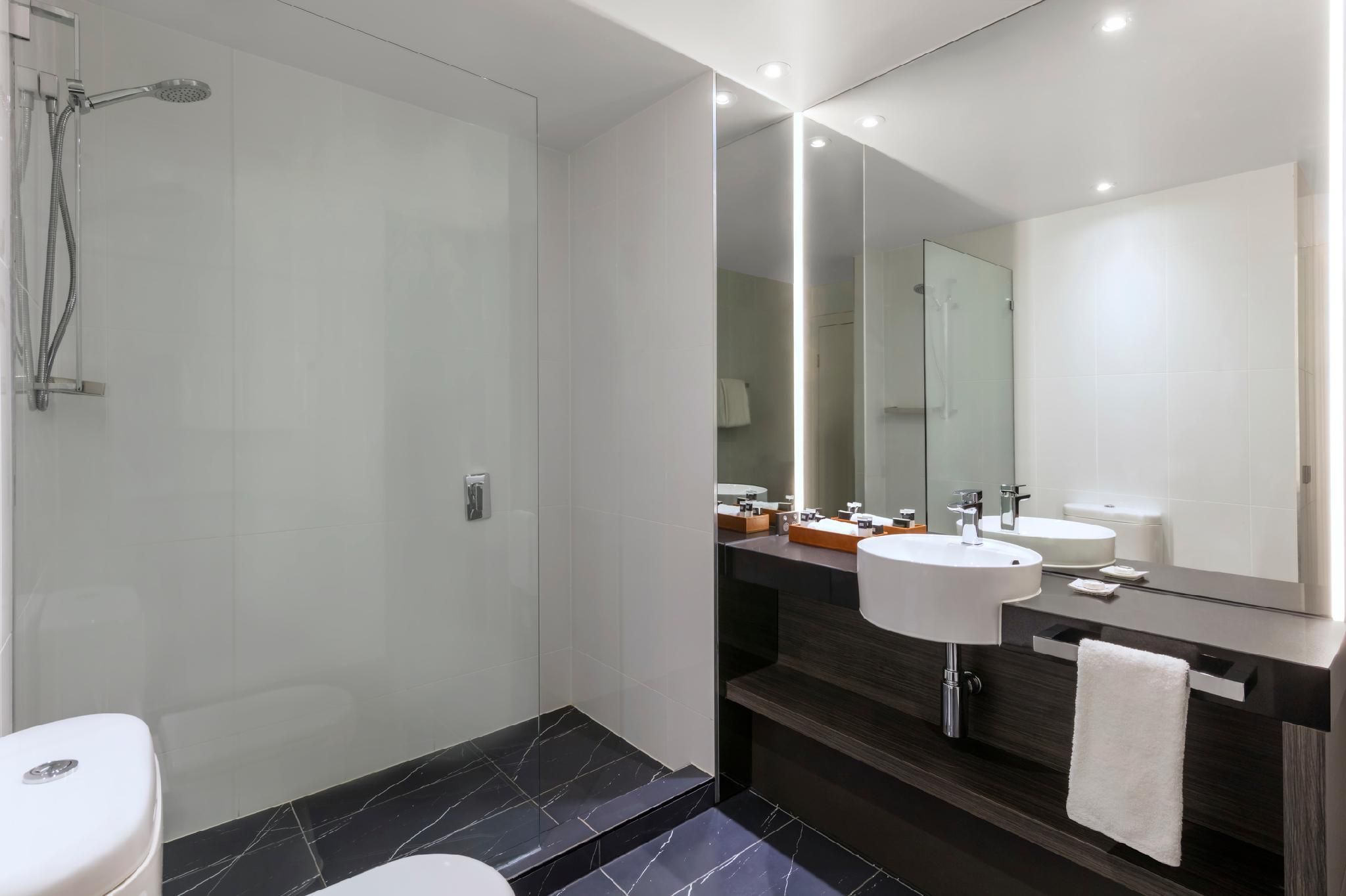 undefined Adina Apartment Hotel Melbourne 3