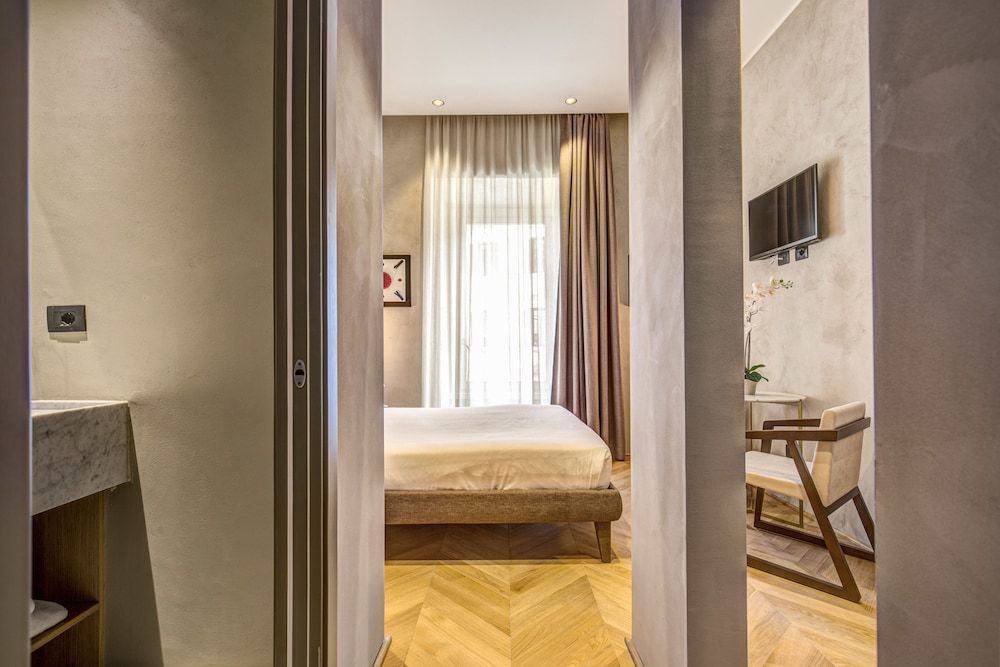 G55 Design Hotel Superior Double Room, 1 Queen Bed 16