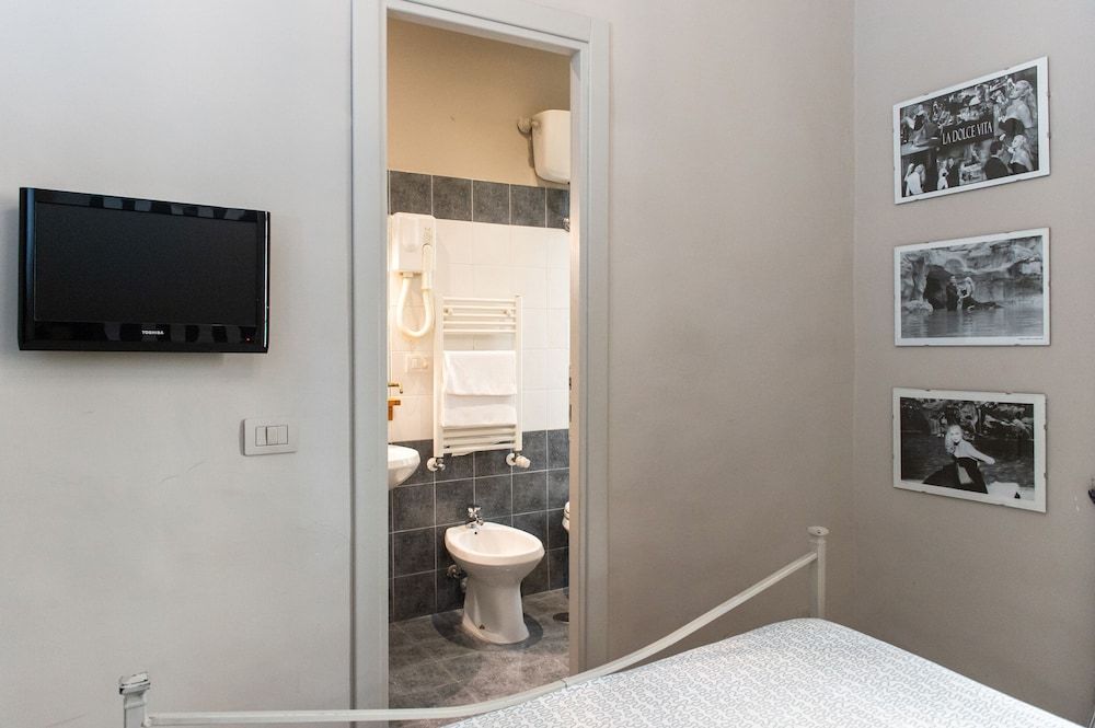 Residenza Ottaviani Double Room 8
