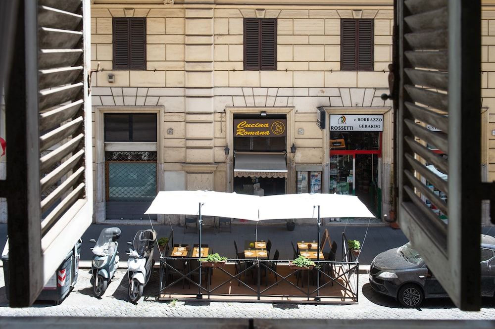 undefined Residenza Ottaviani 9