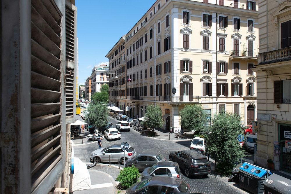 undefined Residenza Ottaviani 4