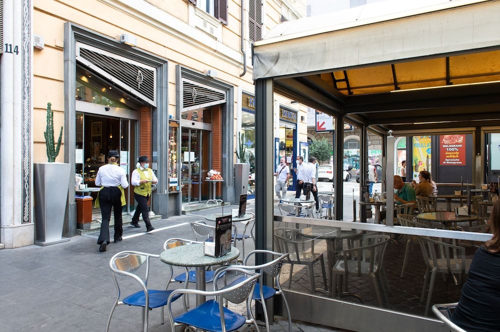 undefined Residenza Ottaviani 10