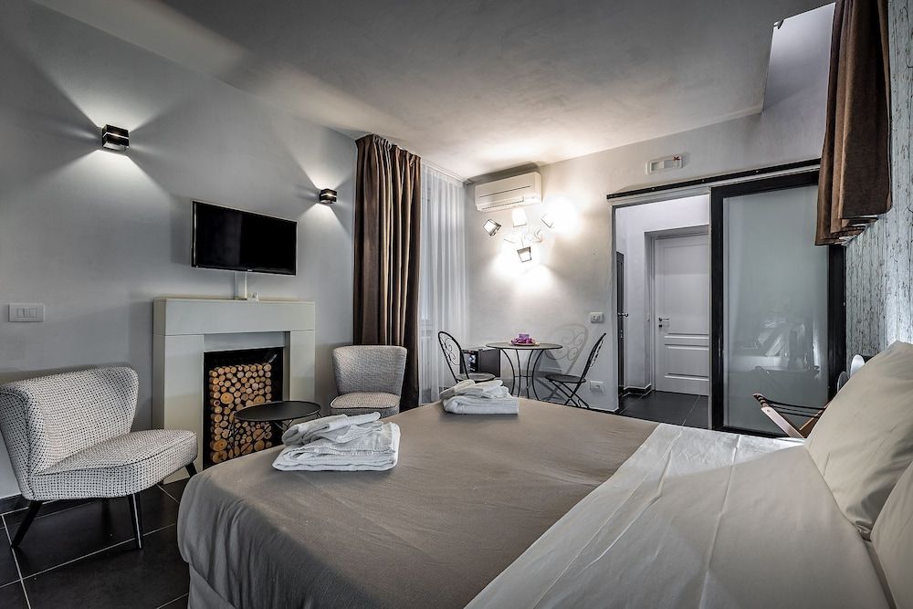 undefined Residenza D'Epoca Al Numero 8 3