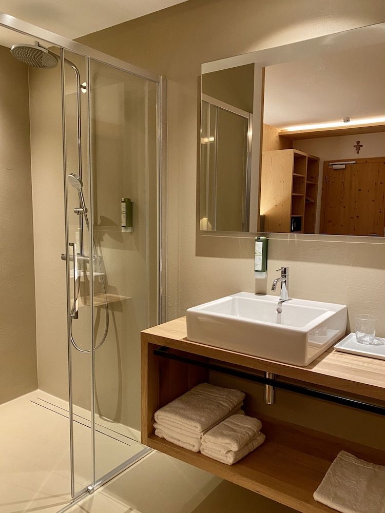 Double Room, Mountain View