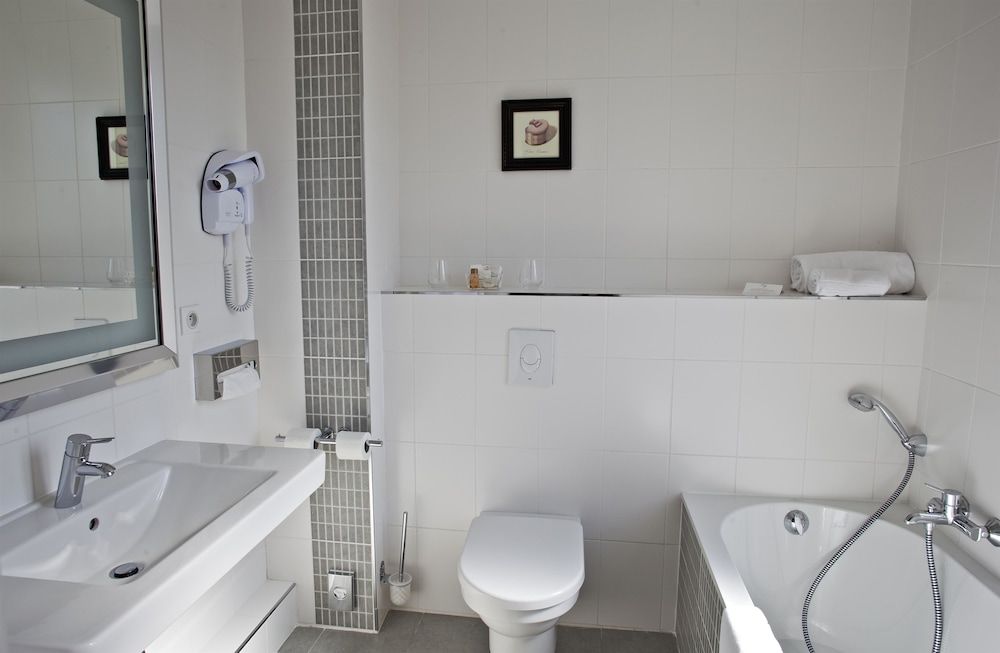 Best Western Plus Hotel Villa D'est Superior Room, 1 Queen Bed, Non Smoking (Larger Room) 12