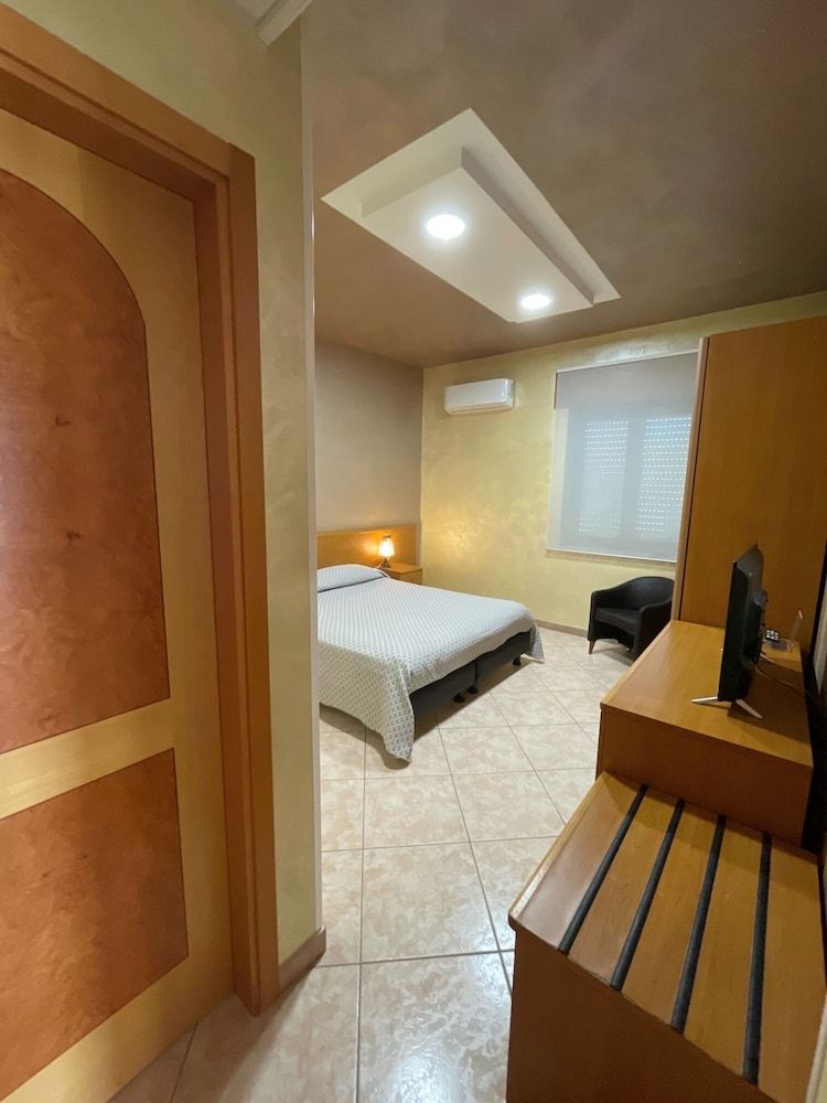 Hotel Toscano Double or Twin Room 2