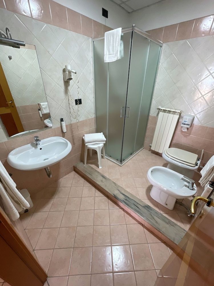 Hotel Toscano Double or Twin Room 16