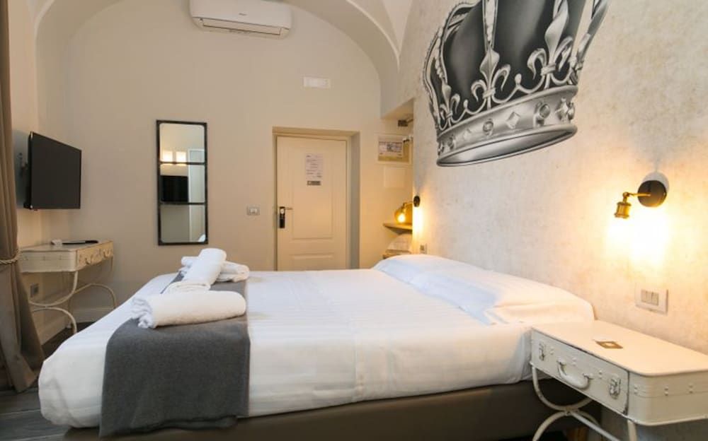 Spagna Ave Deluxe Double Room, Annex Building (Via Rasella, 148) 4