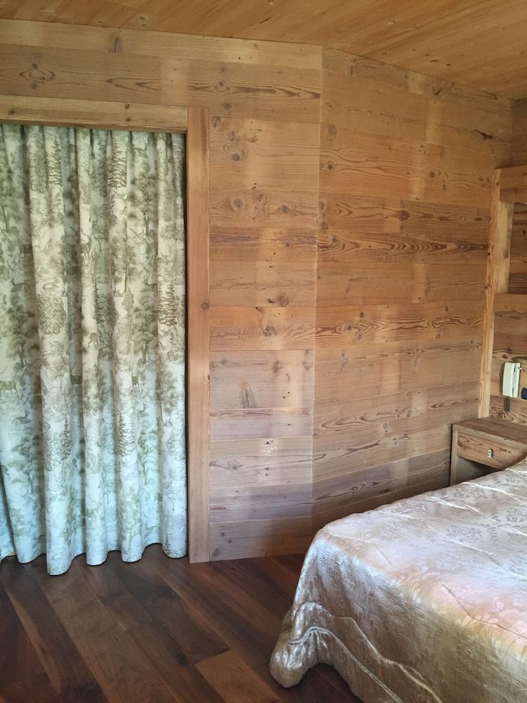 Hotel Chaberton Double or Twin Room 5