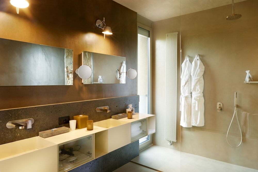 Donna Carmela Bungalow, 1 Queen Bed (2 pax) 4