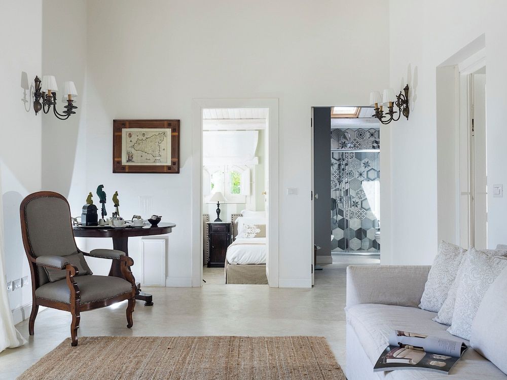 Donna Carmela Traditional Villa, 2 Bedrooms, Annex Building 4