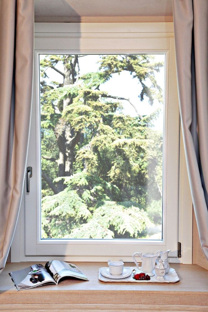 Villa Lattanzi Superior Double or Twin Room, 1 Bedroom, Non Smoking, Park View 5