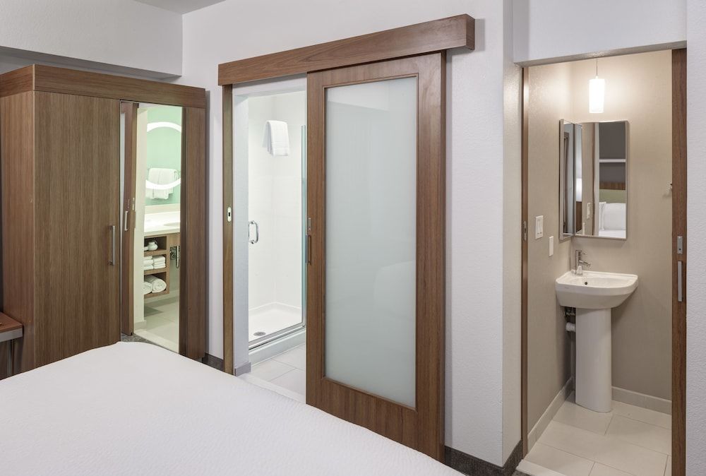 undefined SpringHill Suites by Marriott Orlando at SeaWorld 10