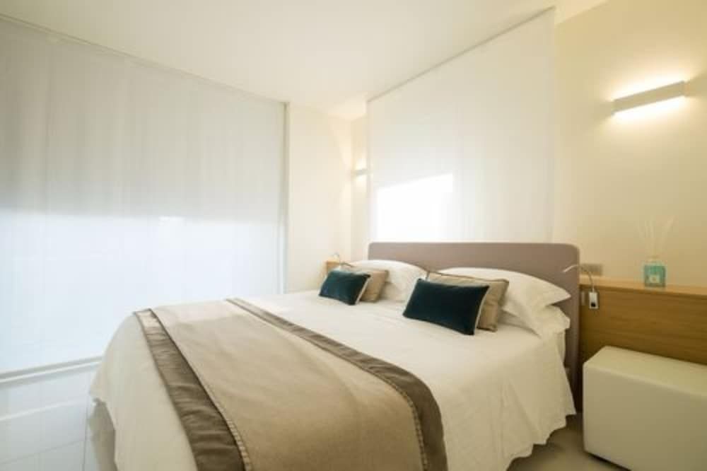Metropol Ceccarini Suite - Luxury apartments Apartment, 3 Bedrooms (Top Prestige) 2