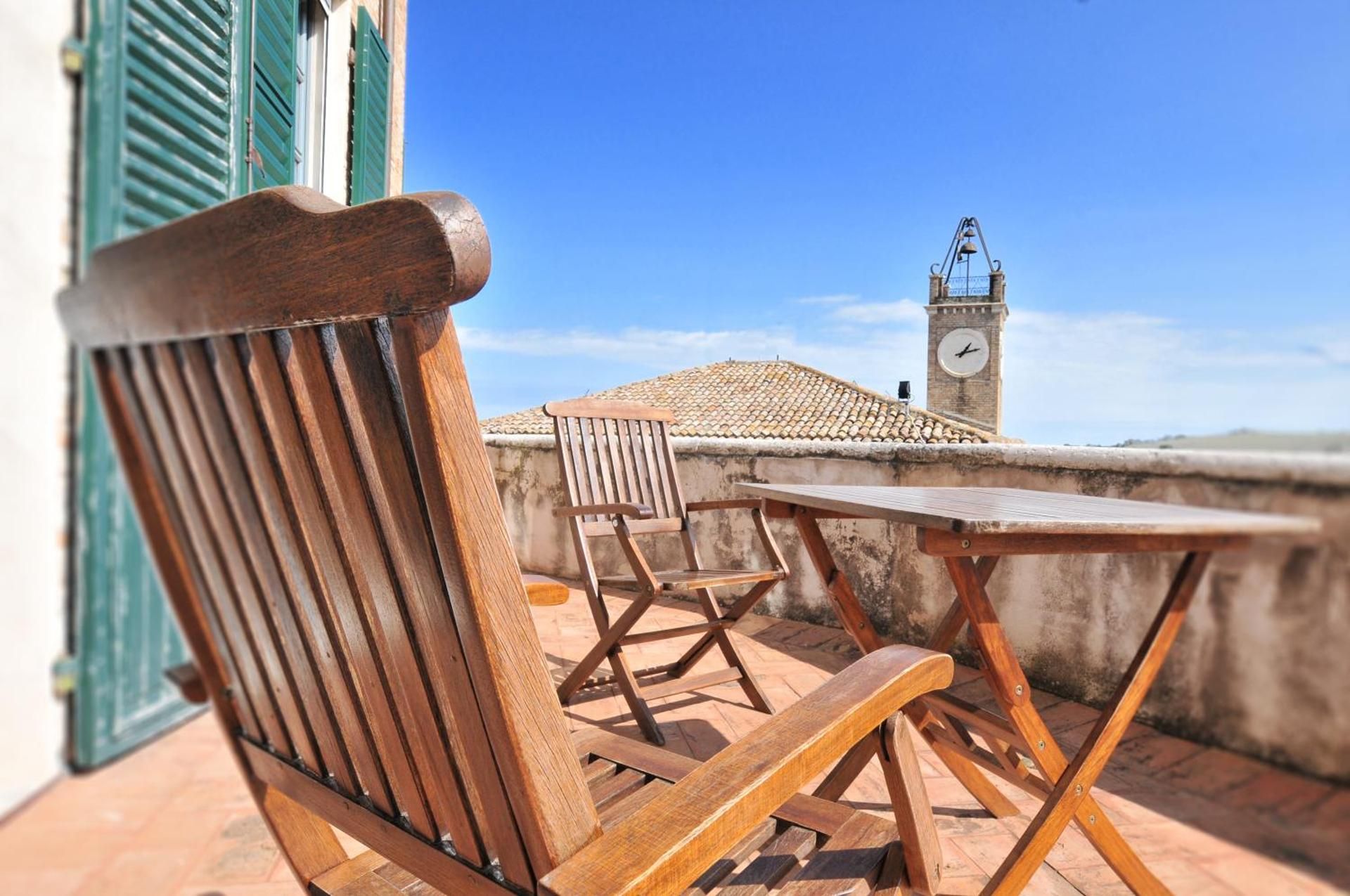 Castello di Monterado Deluxe Suite 2