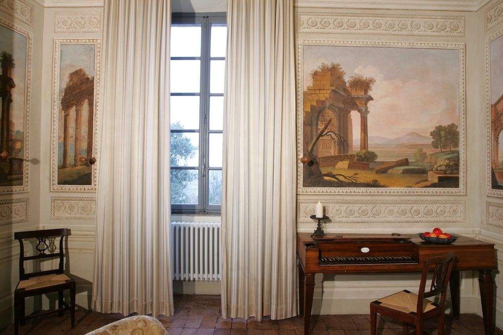 Castello di Monterado Suite, Garden View 5