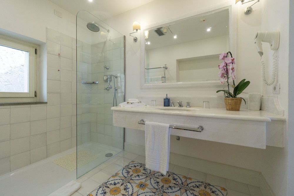 Palazzo Belmonte Luxury Suite, 1 King Bed with Sofa bed (Luxury Suite, second floor sofa bed) 4