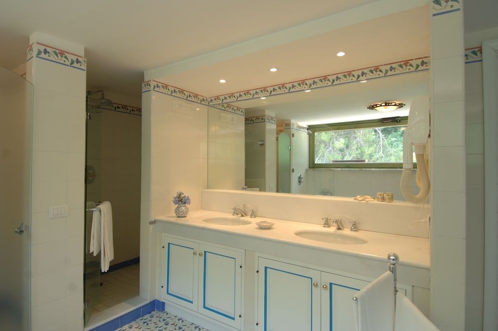 Palazzo Belmonte Superior Double Room, Terrace, Sea View 7