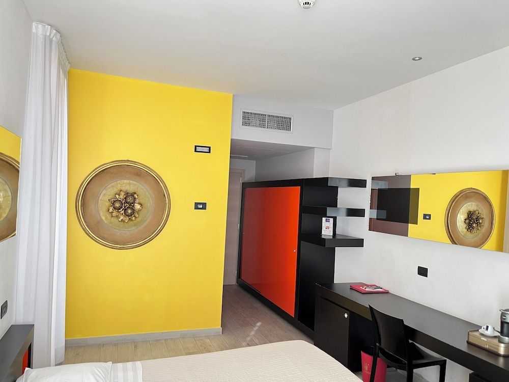 Blue Shades Aparthotel Standard Double or Twin Room 43