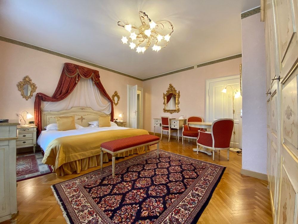 Junior Suite, Mountain View (Executive CG)