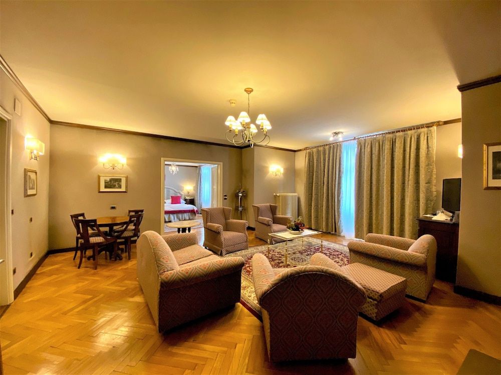 Miramonti Majestic Grand Hotel Presidential Suite, 1 King Bed 10