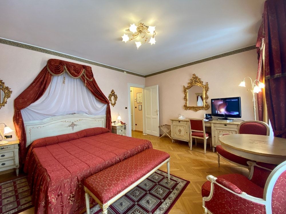 undefined Miramonti Majestic Grand Hotel