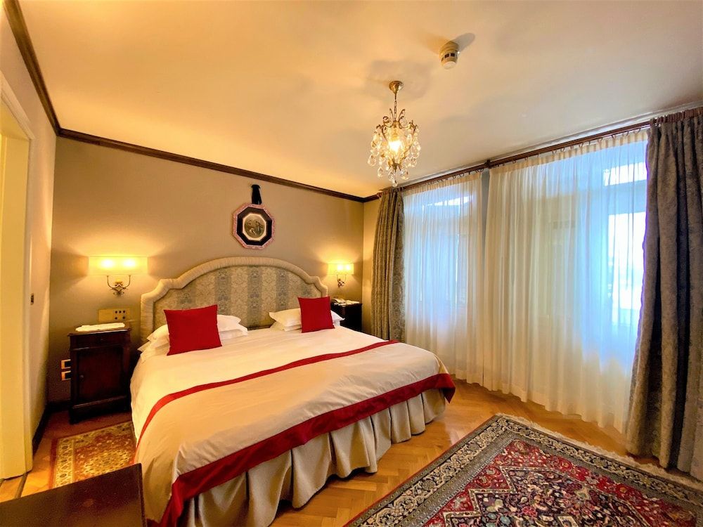 Miramonti Majestic Grand Hotel Presidential Suite, 1 King Bed 2