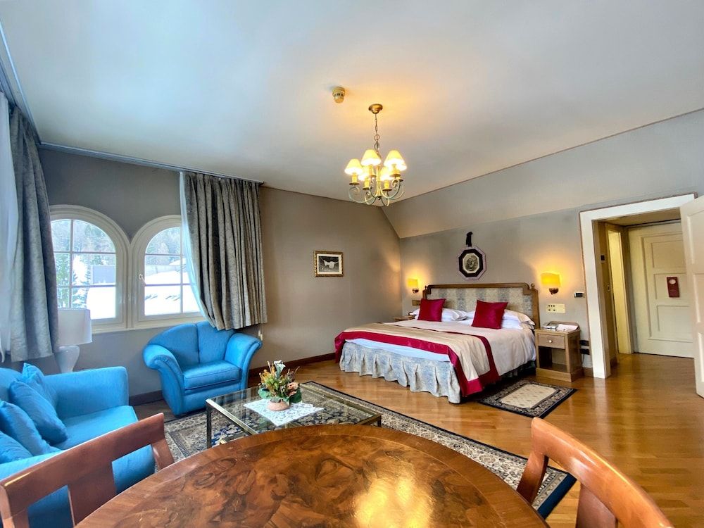 Junior Suite (Executive)