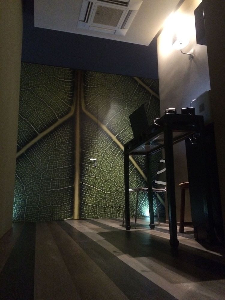 undefined Serendipity Rooms 4