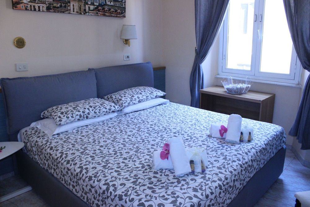 undefined Castelfidardo 5