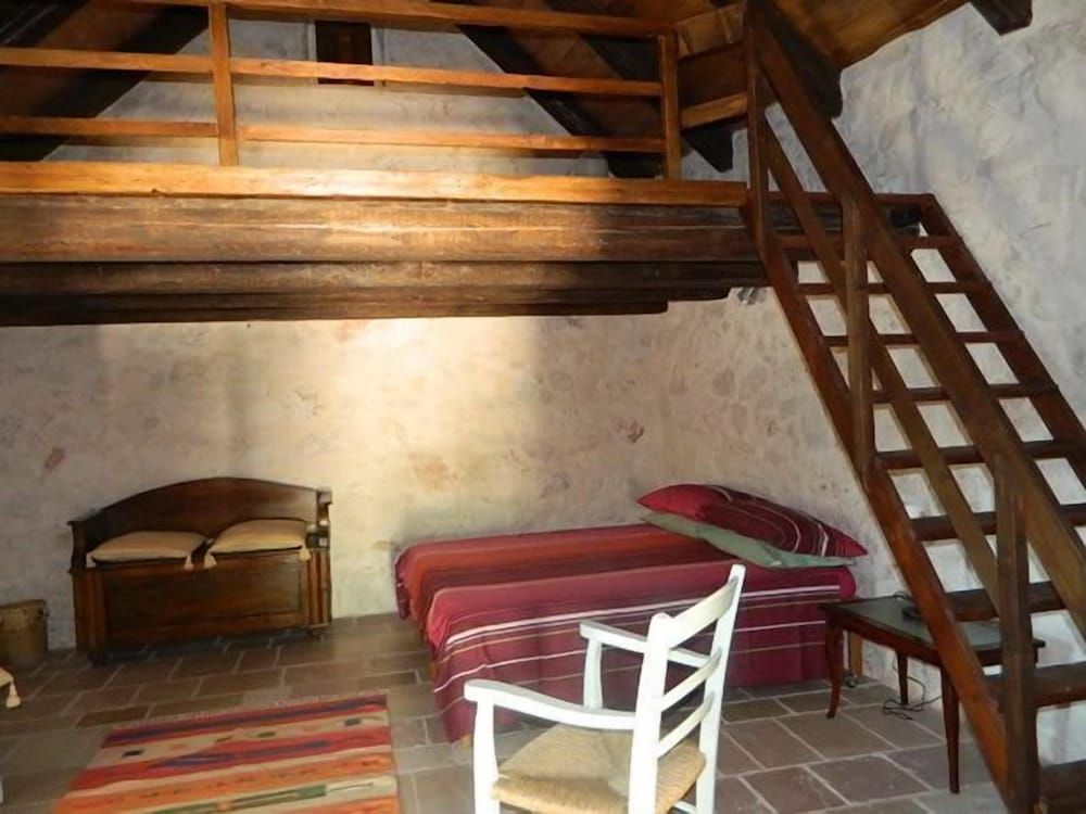 Fontana Vecchia Bed & Breakfast Family Apartment, Kitchen (Trullo) 3
