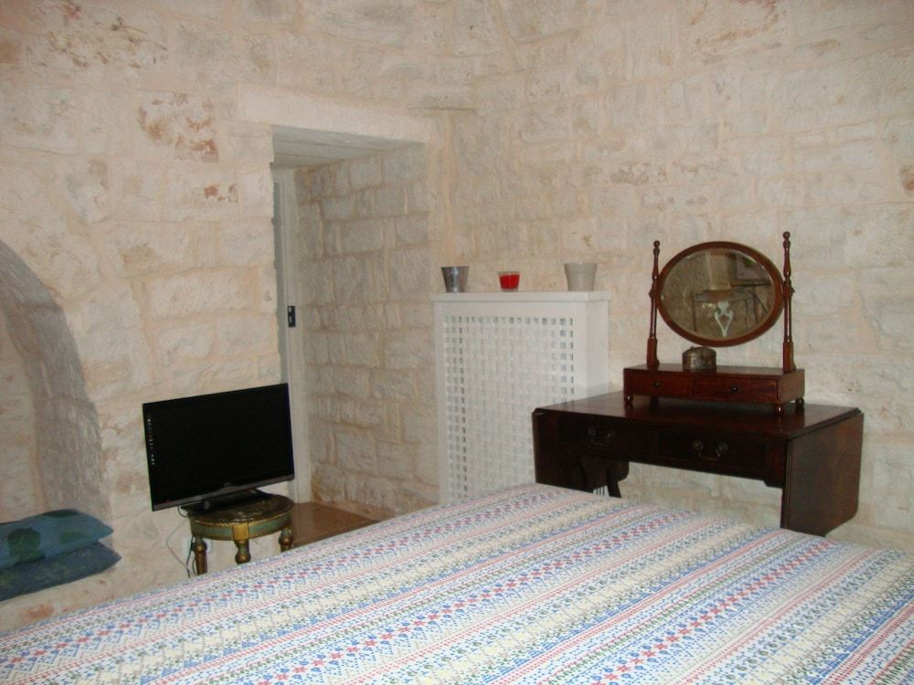 Fontana Vecchia Bed & Breakfast Design Double Room, Private Bathroom (Trullo Camino)