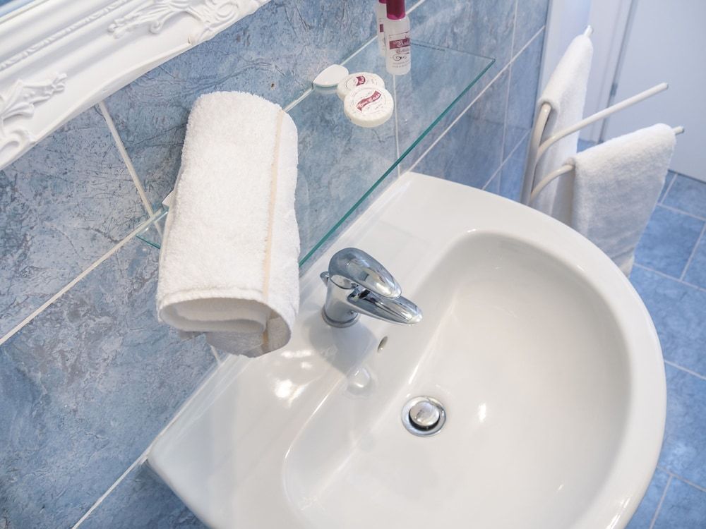 Grand Canal Suites Deluxe Room, 1 Bedroom 9