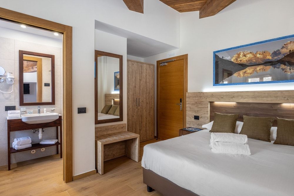 Park Hotel Superior Double Room