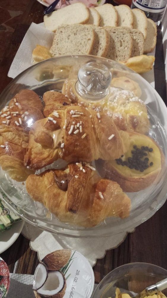 undefined Luci a San Siro 5