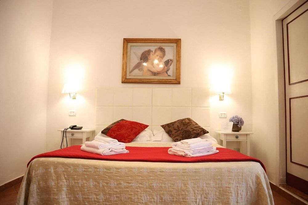 Hotel Victoria Double Room 2