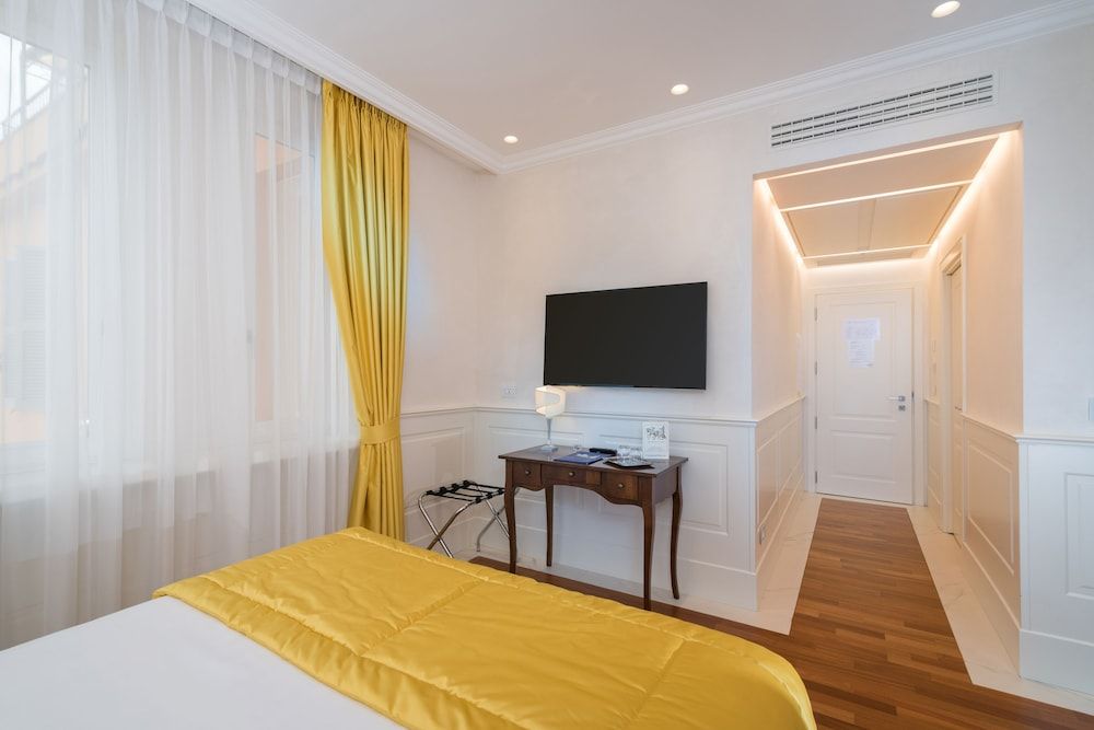 Hotel degli Artisti Classic Twin Room 3