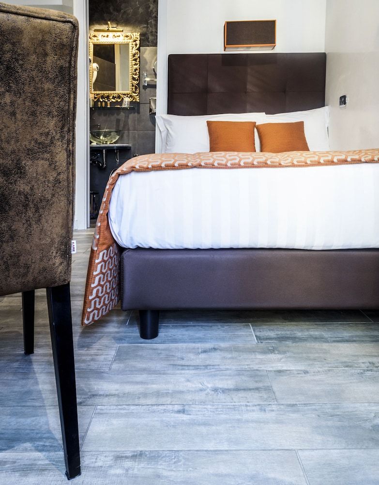 undefined Vaticano Julia Luxury Rooms 4