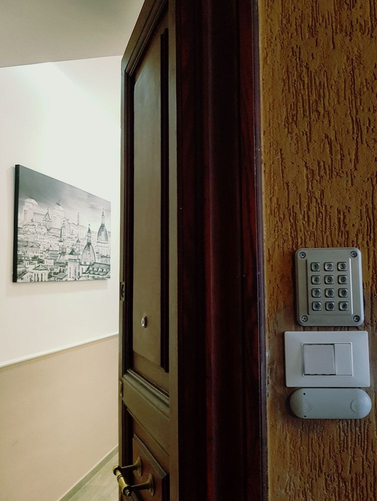 Elenoire Rooms & Suite Suite 21