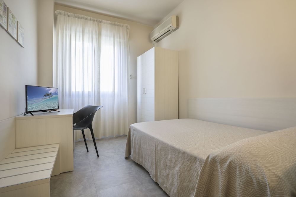 Hotel Lupori Economy Double Room 4