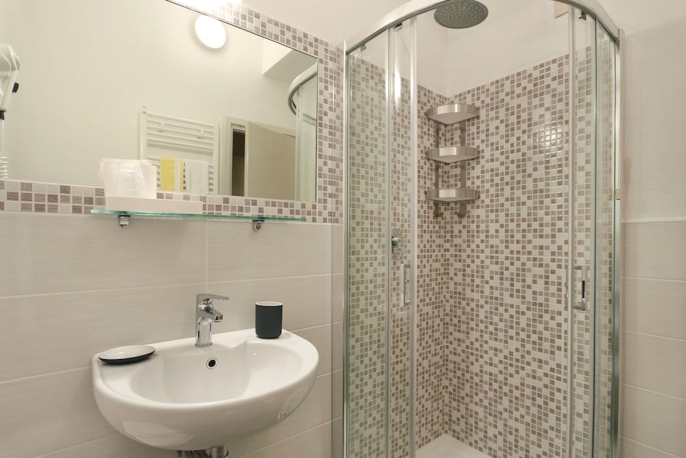 Hotel Lupori Economy Double Room 6