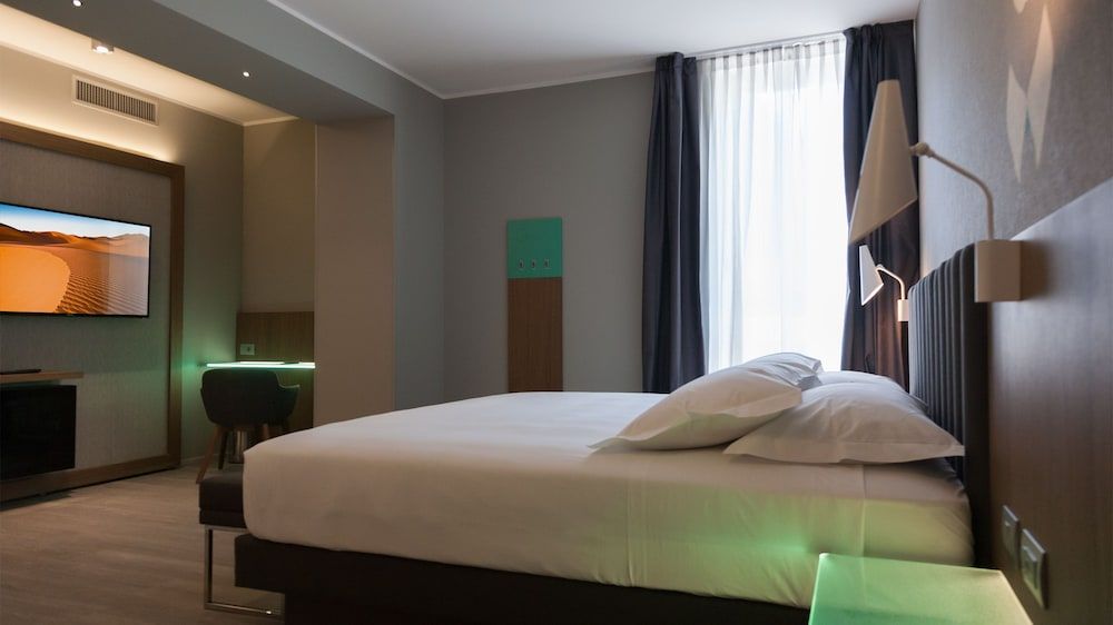 G Hotel Pescara Superior Double Room 4