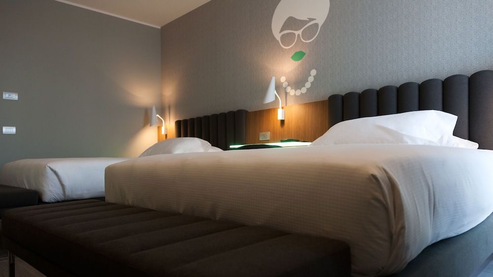 G Hotel Pescara Family Room, 2 Double Beds 2