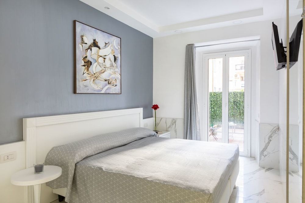 undefined Hotel Little Aurelius 9