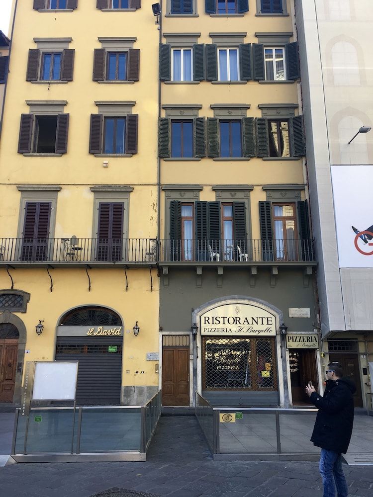 undefined Soggiorno Antica Torre 2